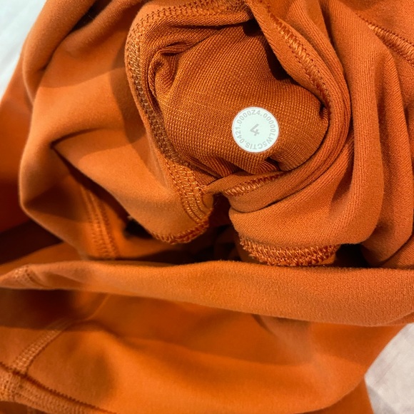 Lululemon align high rise leggings, 28”, size 4 - Picture 3 of 4